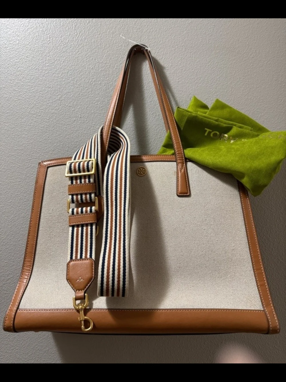 Tory Burch tory burch